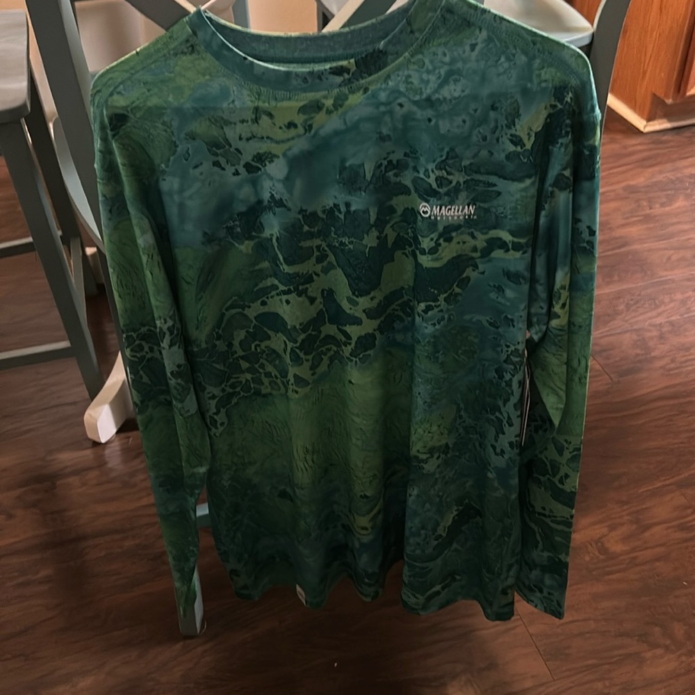 MAGELLAN SIZE S NWT